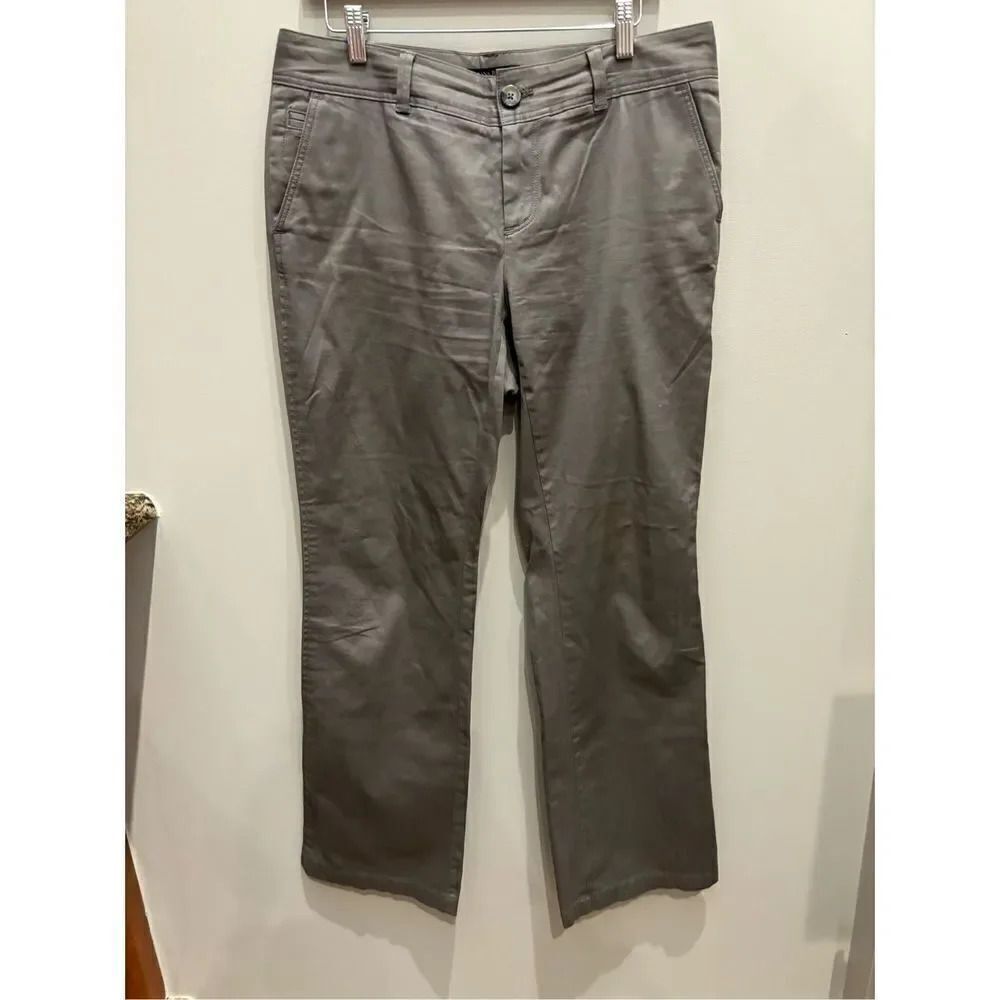 Banana Republic 10T greige Ryan fit cotton flat front khaki straight fit pants